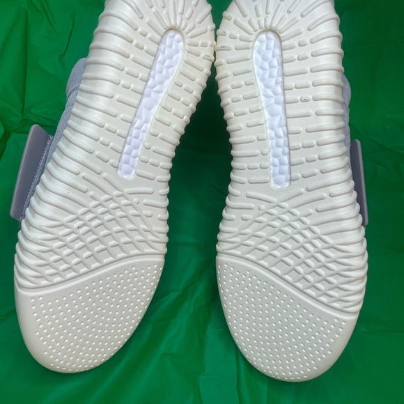 Yeezy 750 OG boots - Picture 5 of 6